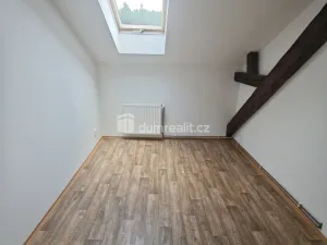 Pronájem bytu 1+1, Děčín - Děčín X-Bělá, Družstevní, 33 m2