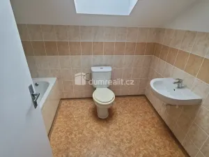 Pronájem bytu 1+1, Děčín - Děčín X-Bělá, Družstevní, 33 m2