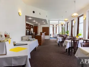 Prodej apartmánu, Luhačovice, Masarykova, 420 m2