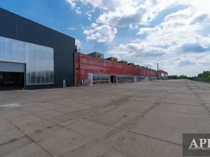 Pronájem skladu, Veselí nad Moravou, 2000 m2