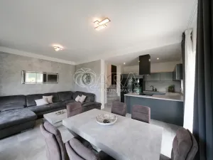Pronájem rodinného domu, Nelahozeves - Lešany, V Cihelnách, 124 m2