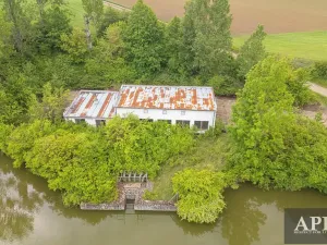 Prodej komerční nemovitosti, Hluk, 192 m2