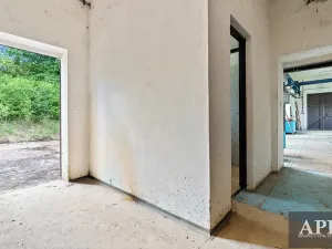 Prodej komerční nemovitosti, Hluk, 192 m2