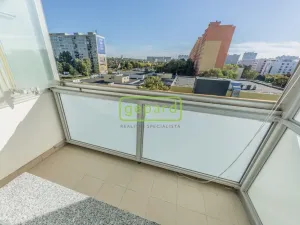 Pronájem bytu 3+kk, Praha, Řešovská, 56 m2