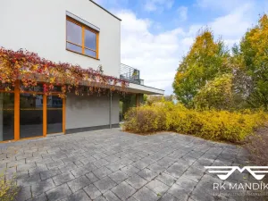 Prodej obchodního prostoru, Odolena Voda, K Cukrovaru, 90 m2