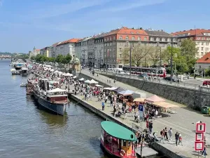 Pronájem bytu 1+kk, Praha - Nové Město, Na výtoni, 36 m2