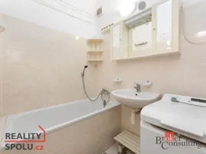 Prodej bytu 3+1, Praha, 72 m2