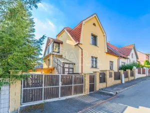 Prodej rodinného domu, Buštěhrad, U Cihelny, 155 m2