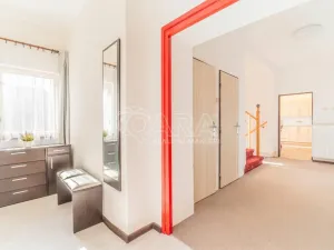 Prodej rodinného domu, Buštěhrad, U Cihelny, 155 m2
