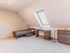 Prodej rodinného domu, Buštěhrad, U Cihelny, 155 m2