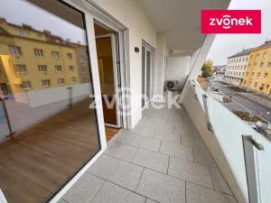 Pronájem bytu 2+kk, Brno, Komárovská, 55 m2