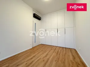 Pronájem bytu 2+kk, Brno, Komárovská, 55 m2