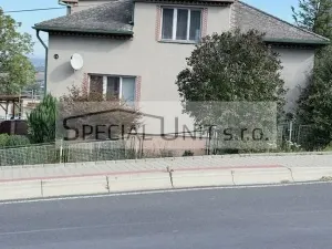 Prodej rodinného domu, Dobrovice - Holé Vrchy, 250 m2