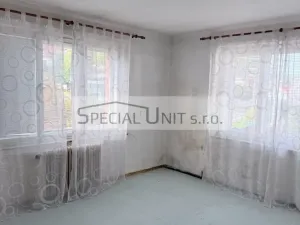 Prodej rodinného domu, Dobrovice - Holé Vrchy, 250 m2