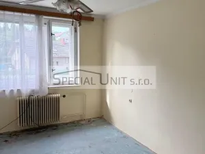 Prodej rodinného domu, Dobrovice - Holé Vrchy, 250 m2