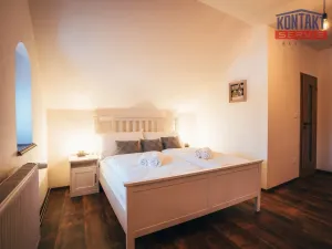 Pronájem chalupy, Mojné - Černice, 1065 m2