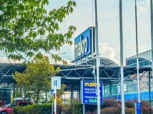 Pronájem bytu 2+kk, Praha - Řeporyje, Haenkeho, 47 m2