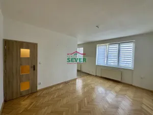Prodej bytu 2+1, Krupka, Sídliště, 53 m2