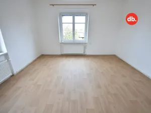 Pronájem bytu 1+1, Karlovy Vary, K Linhartu, 35 m2