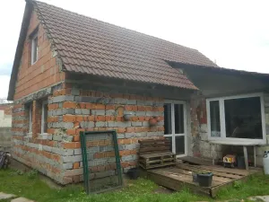 Dražba rodinného domu, Mrzky, 190 m2