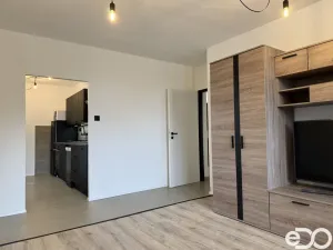 Pronájem bytu 3+kk, Praha - Háje, Cyprichova, 71 m2