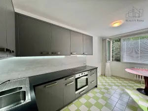 Pronájem bytu 3+1, Průhonice, Na Sídlišti III, 66 m2