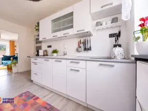 Prodej bytu 2+1, Hlubočky, Letní, 5 m2