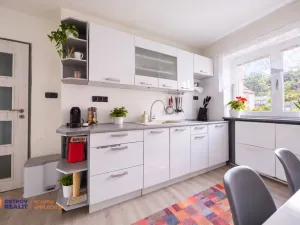 Prodej bytu 2+1, Hlubočky, Letní, 54 m2