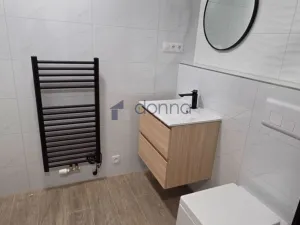 Pronájem bytu 1+kk, Praha, Mladoboleslavská, 28 m2
