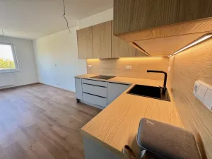 Pronájem bytu 3+kk, Zlín, Nad Stráněmi, 73 m2