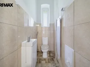 Prodej ubytování, Karlovy Vary, Raisova, 80 m2