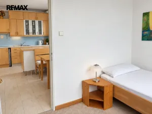 Pronájem bytu 2+1, Karlovy Vary - Bohatice, Jasmínová, 108 m2