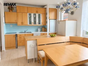 Pronájem bytu 2+1, Karlovy Vary - Bohatice, Jasmínová, 78 m2