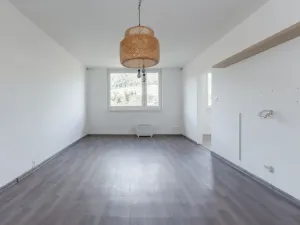 Prodej bytu 3+1, Krupka - Bohosudov, Komenského, 82 m2