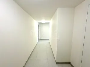 Pronájem bytu 3+kk, Praha - Modřany, Kolmanova, 94 m2