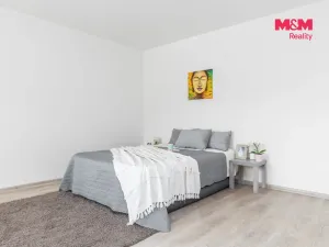 Prodej bytu 3+1, Břeclav, Kpt. Jaroše, 93 m2