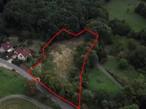 Prodej pozemku pro bydlení, Hlinná, 2930 m2