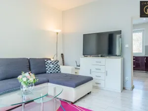 Prodej bytu 2+1, Krnov - Pod Cvilínem, 9. května, 51 m2