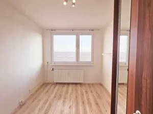 Pronájem bytu 3+1, Hodonín, Slunečná, 64 m2