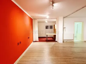 Pronájem kanceláře, Praha - Řepy, Žalanského, 60 m2