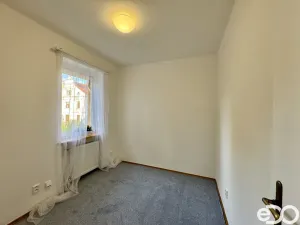 Pronájem rodinného domu, Nová Paka, Šafaříkova, 97 m2