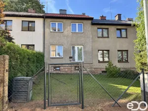 Pronájem rodinného domu, Nová Paka, Šafaříkova, 97 m2