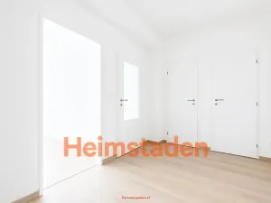 Pronájem bytu 1+1, Ostrava - Poruba, Hlavní třída, 38 m2