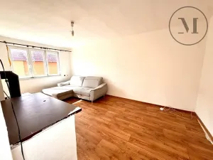Prodej bytu 3+1, Dobšice, 73 m2