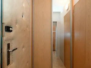 Pronájem bytu 1+kk, Praha - Střížkov, Rumburská, 27 m2