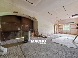 Prodej obchodního prostoru, Řitka, Na návsi, 286 m2