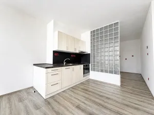 Pronájem bytu 2+kk, Humpolec, Horní náměstí, 43 m2