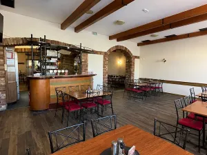 Prodej restaurace, Vamberk, Husovo náměstí, 447 m2