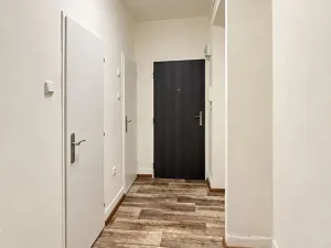 Pronájem bytu 2+1, Chomutov, Mjr. Šulce, 49 m2