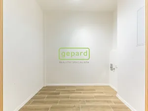 Prodej bytu 2+kk, Praha, Kališnická, 57 m2